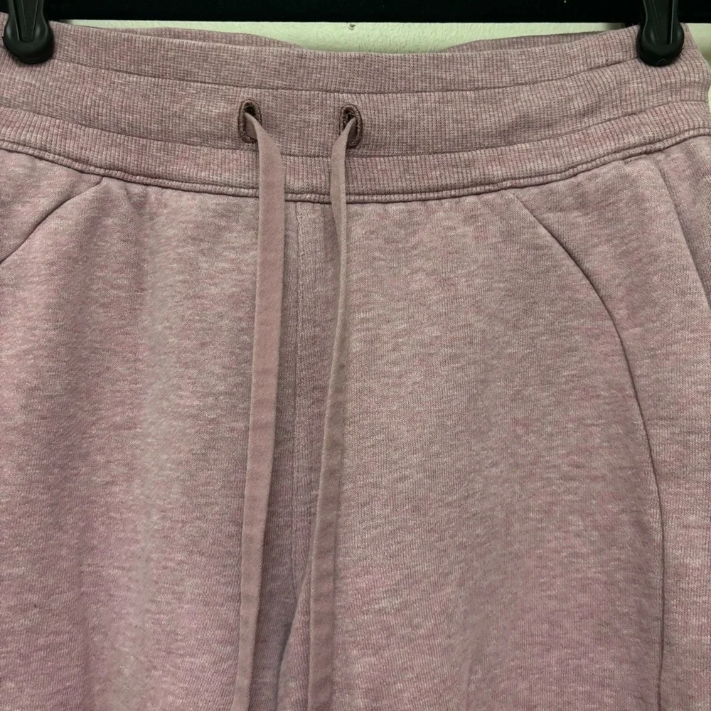 Lululemon Scuba High Rise Joggers 7/8 Length - Picture 7 of 13